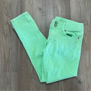 Lilly Pulitzer Lime Green Denim Jeans with Ankle Zip Detail - size 2